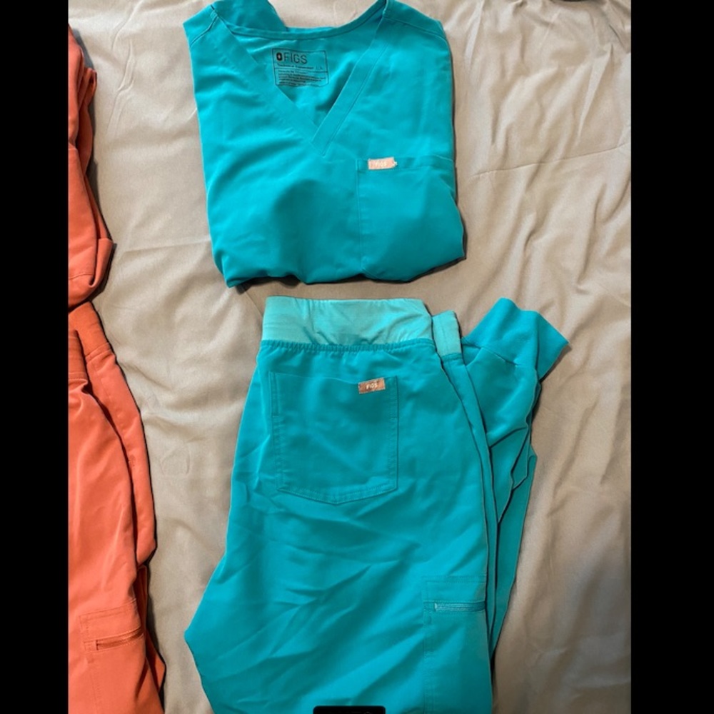 Figs Teal Catarina Top and Zamora Pants Set